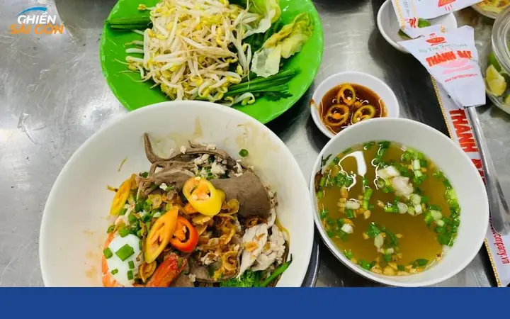 Đánh Giá Hủ Tiếu Nam Vang Thành Đạt: Chất Lượng & Giá Cả Thực Tế Đánh Giá Hủ Tiếu Nam Vang Thành Đạt: Chất Lượng & Giá Cả Thực Tế