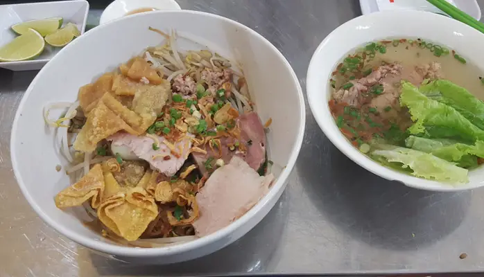 Hủ Tiếu Pate Bến Tre: Sự Kết Hợp Hoàn Hảo Giữa Nóng Và Nguội