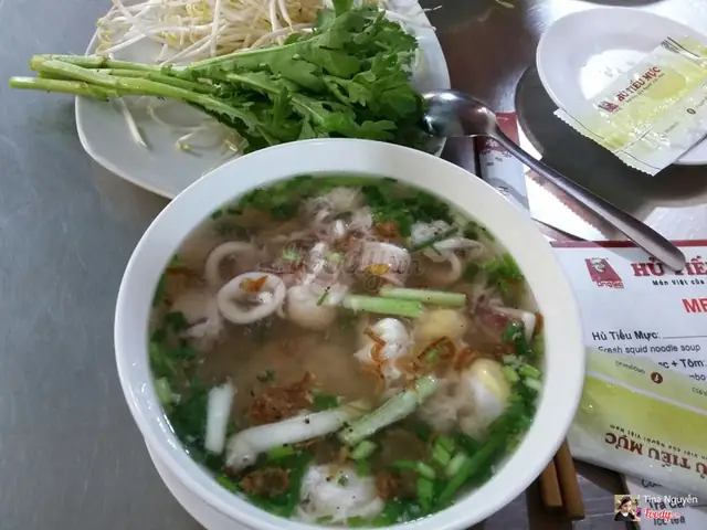 Hủ Tíu Mực: Món Ăn Đặc Trưng Sài Gòn Và Những Quán Ngon Không Thể Bỏ Quên