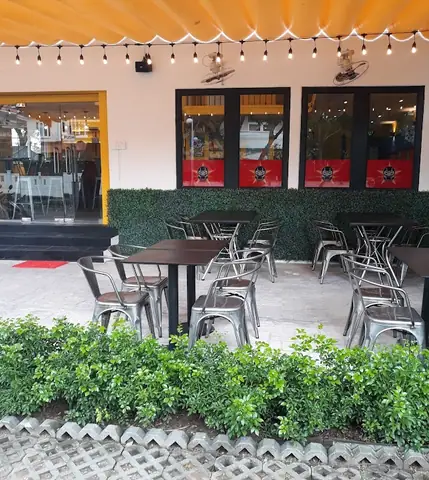 Đánh Giá Chi Tiết Nhà Hàng La Fiesta Phu My Hung: Trải Nghiệm Mexico Chân Thực Giữa Lòng Sài Gòn