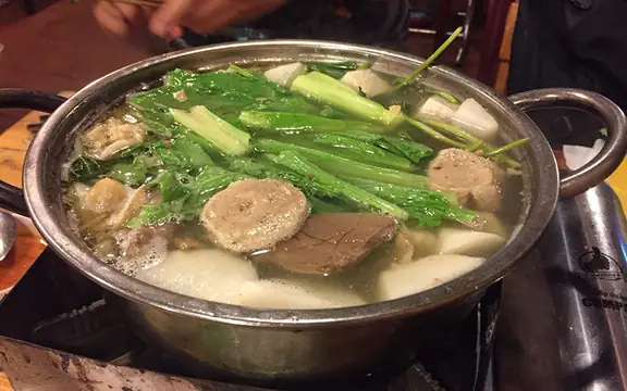 Lẩu Bò Khu Nhà Cháy Quận 4: Đánh Giá Toàn Diện & Trải Nghiệm Thực Tế Lẩu Bò Khu Nhà Cháy Quận 4: Đánh Giá Toàn Diện & Trải Nghiệm Thực Tế