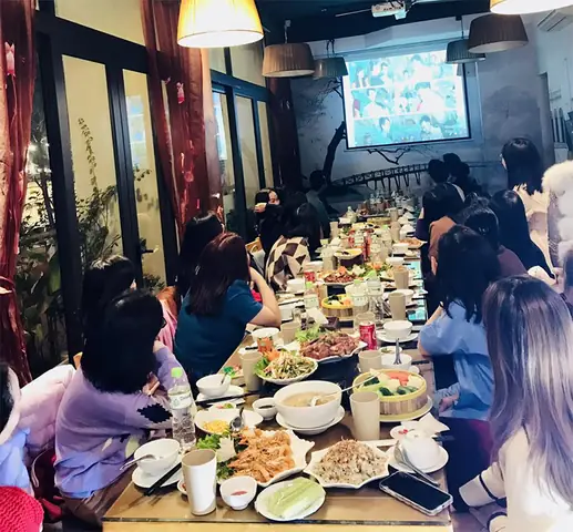 Lẩu Ếch 81 Nguyễn Hoàng: Đánh Giá Chi Tiết Về Hương Vị Và Chất Lượng