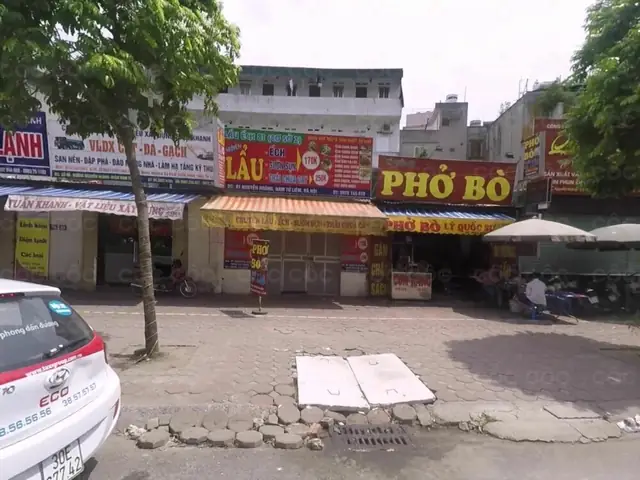 Lẩu Ếch 81 Nguyễn Hoàng: Đánh Giá Chi Tiết Về Hương Vị Và Chất Lượng