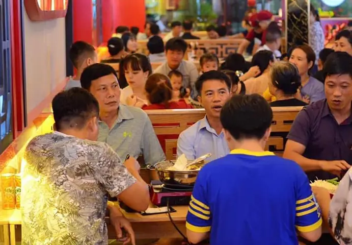 Review Chi Tiết Quán Mì Cay Seoul Yên Lãng: Trải Nghiệm Ẩm Thực Hàn Quốc Tại Hà Nội