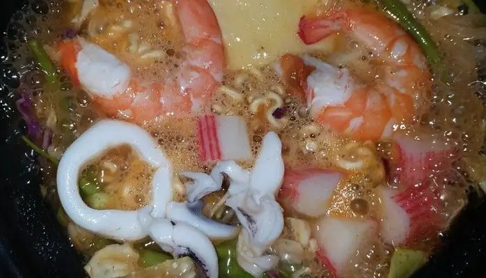 Mì Cay Xíu Quận 4: Đánh Giá Toàn Diện Về Hương Vị, Menu Và Trải Nghiệm Thực Tế