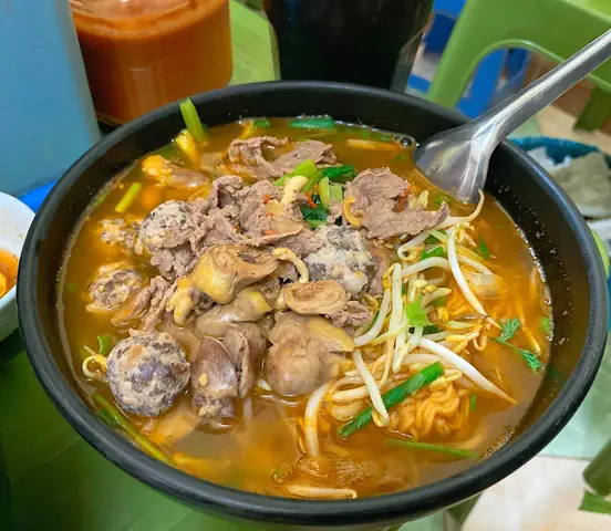 Top 5 Thương Hiệu Mì Chua Cay Phúc Tân Đáng Thử Nhất 2026