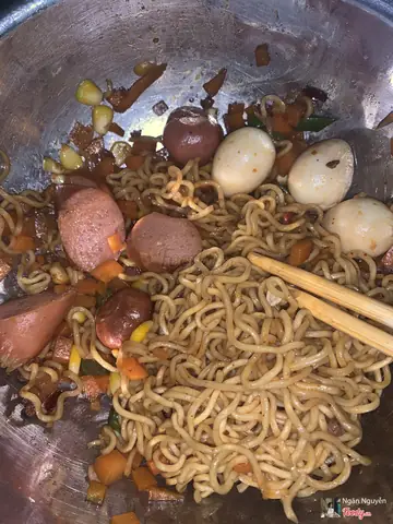 Mì Trộn Indomie: Công Thức Tại Nhà Và Review Shop U Oanh Hà Nội
