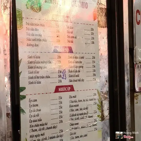 Đánh Giá Chi Tiết Quán Mì Vịt Tiềm A Cón Quang Trung: Trải Nghiệm Ẩm Thực Trung Hoa Đậm Chất Gia Truyền Đánh Giá Chi Tiết Quán Mì Vịt Tiềm A Cón Quang Trung: Trải Nghiệm Ẩm Thực Trung Hoa Đậm Chất Gia Truyền