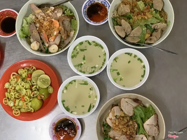 Mì Vịt Tiềm Hữu Ký: Hương Vị Gia Truyền Được Yêu Thích Ở Sài Gòn