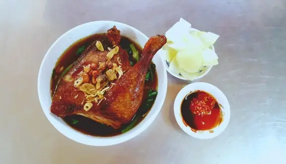 Mì Vịt Tiềm Hữu Ký: Hương Vị Gia Truyền Được Yêu Thích Ở Sài Gòn