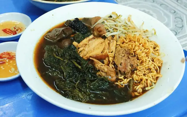 Mì Gà Tần Hàng Rươi Là Gì? Công Thức Nấu Ăn Chi Tiết