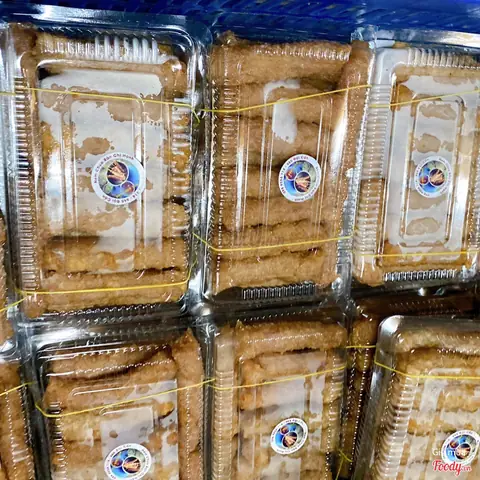 Review Toàn Diện Nem Chua Rán Chị Hạnh: Trải Nghiệm Thực Tế Tại Hà Nội