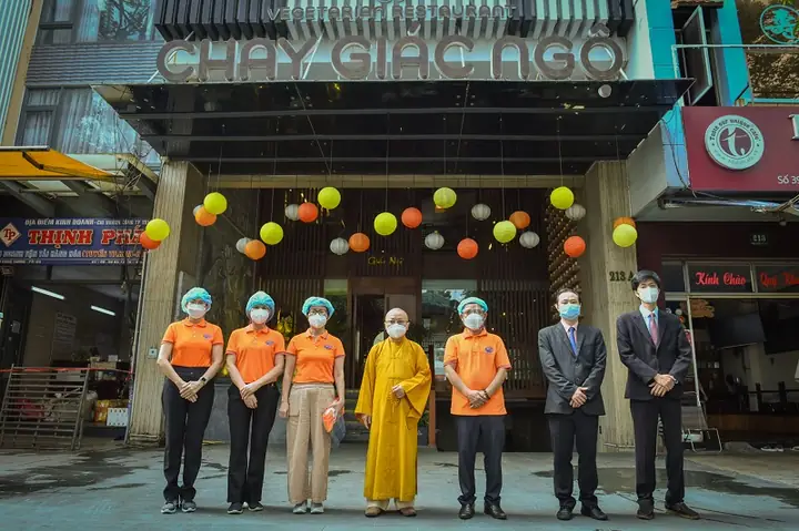 Nhà Hàng Chay Giác Ngộ: Đánh Giá Chi Tiết 4 Địa Điểm Nổi Bật