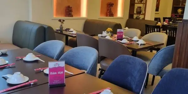 Nhà Hàng Chay Hương Sen: Đánh Giá Chi Tiết Từ A Đến Z