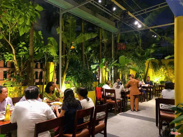 Phúc An Vegetarian & Coffee: Đánh Giá Chi Tiết Nhà Hàng Chay Tại Đà Nẵng Phúc An Vegetarian & Coffee: Đánh Giá Chi Tiết Nhà Hàng Chay Tại Đà Nẵng