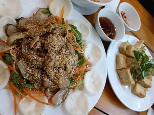 Nhà Hàng Chay Tịnh Quán Huế: Trải Nghiệm Ẩm Thực Thuần Chay Đậm Chất Huế Nhà Hàng Chay Tịnh Quán Huế: Trải Nghiệm Ẩm Thực Thuần Chay Đậm Chất Huế