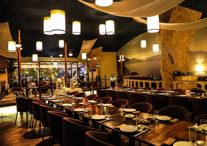 Nhà Hàng Ns Bến Thuyền: Đánh Giá Chi Tiết Về Ẩm Thực Hải Sản 70 Năm