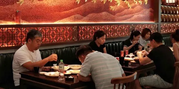 Nhà Hàng Thực Vi Thiên Review: Tinh Hoa Ẩm Thực Việt Giữa Lòng Hà Nội