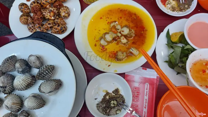 Ốc Loan Nguyễn Thiện Thuật: Trải Nghiệm Ẩm Thực Đậm Chất Miền Tây Giữa Lòng Thành Phố