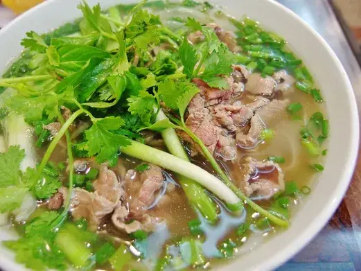 Pho 10 Ly Quoc Su: Review Chi Tiết Quán Phở Nổi Tiếng Hà Nội Pho 10 Ly Quoc Su: Review Chi Tiết Quán Phở Nổi Tiếng Hà Nội
