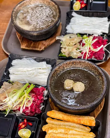 Phở Bát Đá Thủy Mộc: Đánh Giá Toàn Diện Nhà Hàng Phở Truyền Thống Tại Hồ Tây Phở Bát Đá Thủy Mộc: Đánh Giá Toàn Diện Nhà Hàng Phở Truyền Thống Tại Hồ Tây