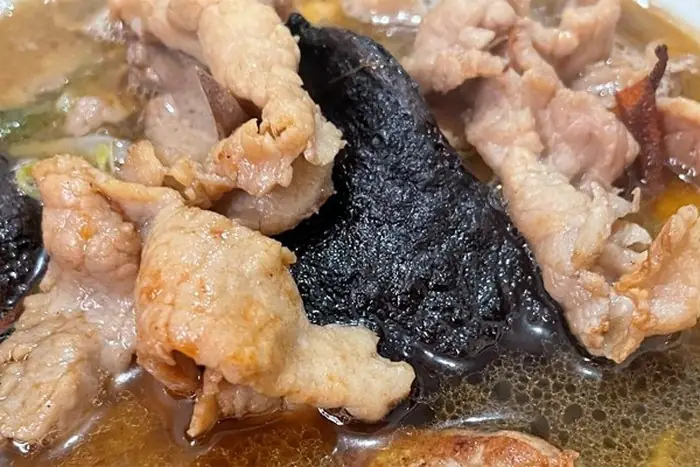 Phở Gan Cháy Đáp Cầu Bắc Ninh: Hương Vị Độc Đáo Từ Vùng Kinh Kỳ Phở Gan Cháy Đáp Cầu Bắc Ninh: Hương Vị Độc Đáo Từ Vùng Kinh Kỳ