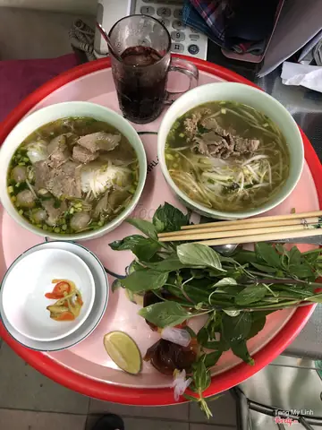 Phở Hạnh Huỳnh Mẫn Đạt: Đánh Giá Chi Tiết Quán Phở Bò Gia Truyền Nổi Tiếng Quận 5 Phở Hạnh Huỳnh Mẫn Đạt: Đánh Giá Chi Tiết Quán Phở Bò Gia Truyền Nổi Tiếng Quận 5