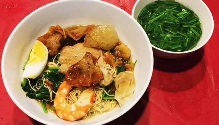 Phương Béo Mỳ Vằn Thắn: Quán Ăn Phố Cổ Đáng Thử Ở Hà Nội