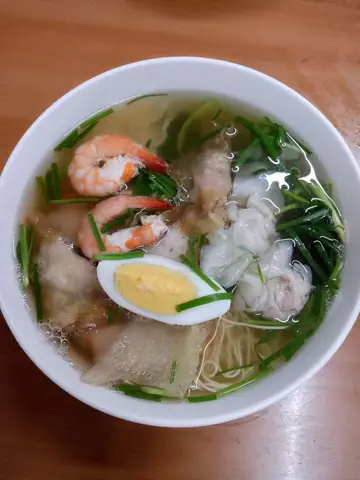 Phương Béo Mỳ Vằn Thắn: Quán Ăn Phố Cổ Đáng Thử Ở Hà Nội