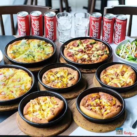 Đánh Giá Chi Tiết Pizza Hut Phan Xích Long: Trải Nghiệm Thực Tế & Phân Tích Toàn Diện