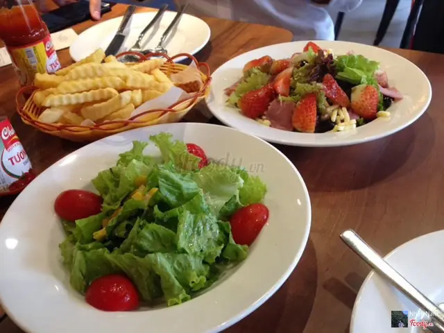 Pizza Hut Tôn Đức Thắng Review: Chất Lượng, Giá Cả Và Trải Nghiệm Thực Tế Pizza Hut Tôn Đức Thắng Review: Chất Lượng, Giá Cả Và Trải Nghiệm Thực Tế