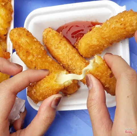 Review Chi Tiết Quán Ăn Vặt Cô Dung Hồ Đắc Di: Có Đáng Thử?