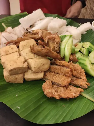 Quán Bún Đậu Quang Gánh: Đánh Giá Chi Tiết Về Hương Vị Đậm Đà Quán Bún Đậu Quang Gánh: Đánh Giá Chi Tiết Về Hương Vị Đậm Đà