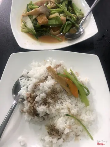 Review Quán Chay Lá Bồ Đề: Đánh Giá Chi Tiết Và Trải Nghiệm Thực Tế