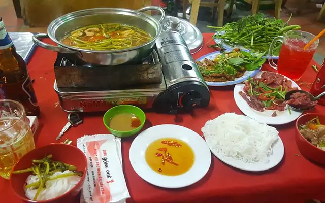 Đánh Giá Chi Tiết Quán Lẩu Đồng Quê 3b: Trải Nghiệm Ẩm Thực Đậm Chất Làng