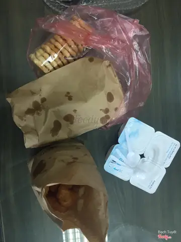 Review Quẩy Đùi Gà Thái Thịnh: Địa Chỉ Ăn Vặt "ghiền" Cho Sinh Viên Khu Vực Thái Hà Review Quẩy Đùi Gà Thái Thịnh: Địa Chỉ Ăn Vặt "ghiền" Cho Sinh Viên Khu Vực Thái Hà