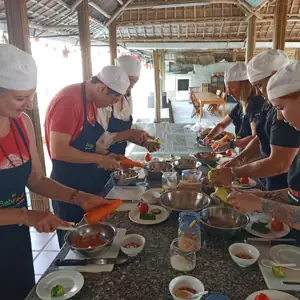 Sabirama Cooking Tour Review: Trải Nghiệm Ẩm Thực Địa Phương Tại Hội An