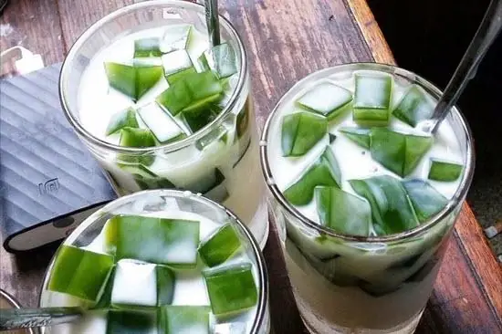 Cách Làm Sữa Chua Thạch Lá Nếp Thơm Ngon, Mát Lạnh