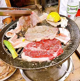 Sườn Muối Ớt Bình Thạnh: Đánh Giá Chi Tiết Về Đặc Sản Nổi Tiếng