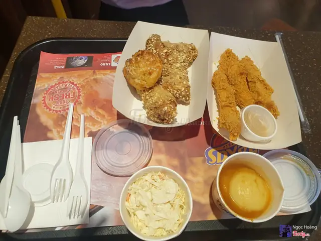 Review Texas Chicken Hoàng Văn Thụ: Trải Nghiệm Thực Tế & Đánh Giá Chi Tiết