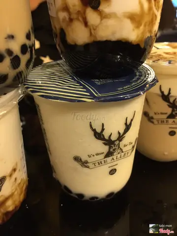 The Alley Lê Đại Hành: Đánh Giá Trà Sữa Đài Loan Chuẩn Vị?