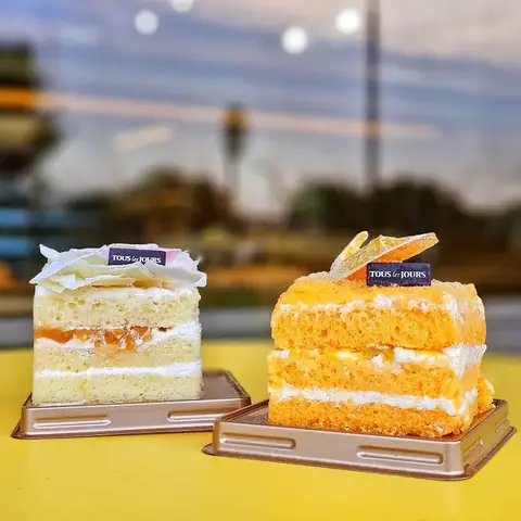 Review Chi Tiết Tiệm Bánh Tous Les Jours Gò Vấp: Điểm Đến Của Người Sành Ăn