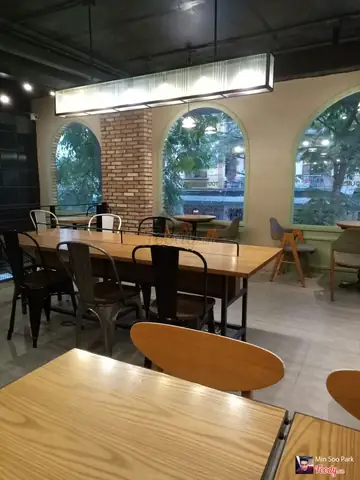 Đánh Giá Tous Les Jours Phố Huế: Tiệm Bánh Hàn Quốc Có Thực Sự Ngon?