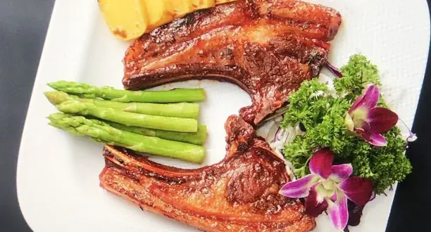 Review Chi Tiết Nhà Hàng Vườn Ẩm Thực Đông Hồ: Trải Nghiệm Ẩm Thực Giữa Làn Khí Trời Bình Dương Review Chi Tiết Nhà Hàng Vườn Ẩm Thực Đông Hồ: Trải Nghiệm Ẩm Thực Giữa Làn Khí Trời Bình Dương