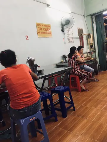 Đánh Giá Chi Tiết Xe Hủ Tiếu Mì 112: Lựa Chọn Tối Ưu Cho Doanh Nghiệp Ăn Uống Đường Phố