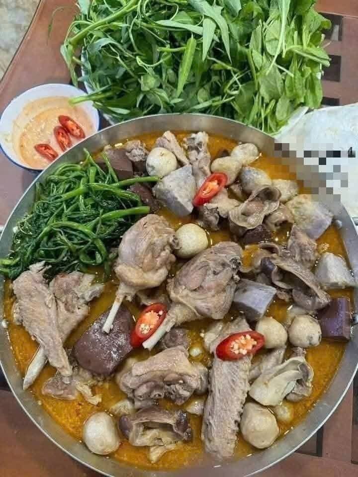 Biến tấu nhiều cách làm ngan nấu chao béo thơm cho cả nhà