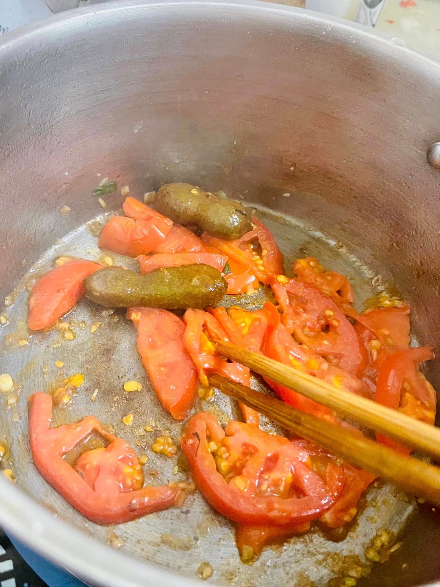 Cách nấu canh chua bằng me trái chuẩn vị chua dịu hấp dẫn