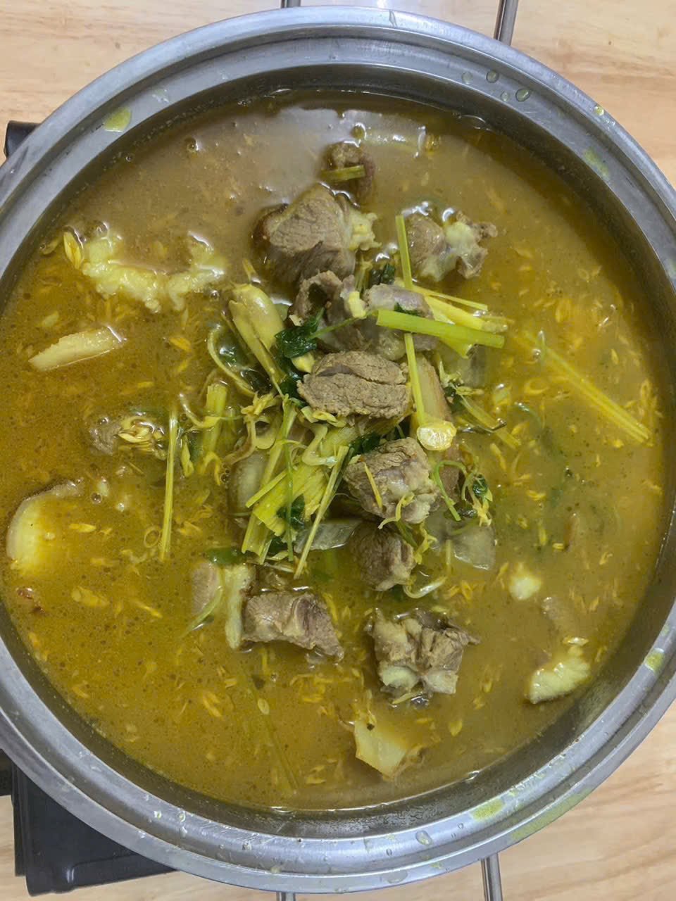 Cách nấu canh xương chó với đu đủ thơm ngon bổ dưỡng