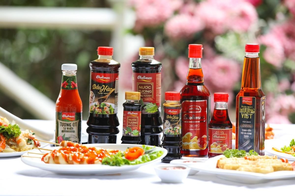 Cách nấu lẩu Thái bằng chai gia vị Cholimex nhanh gọn dễ làm