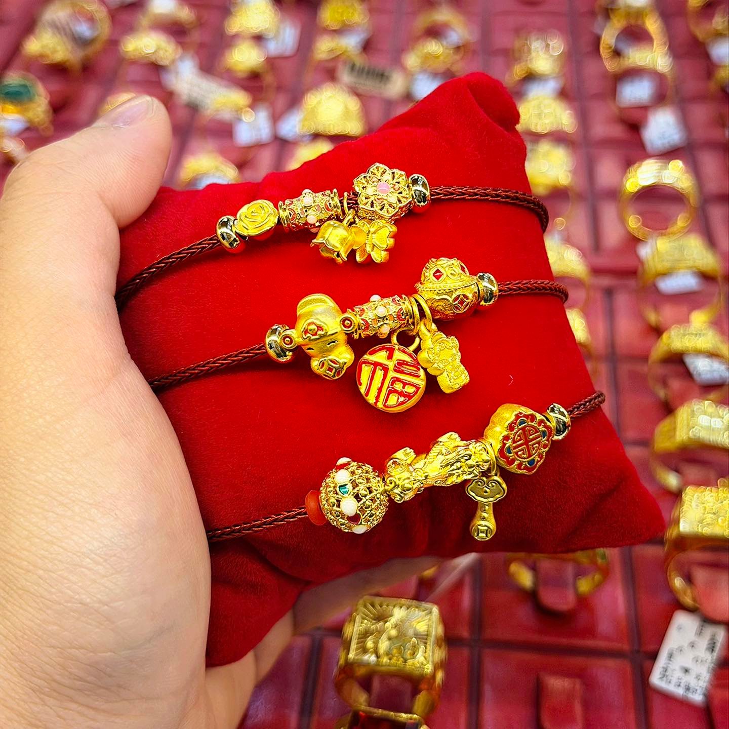 Cập Nhật 2026 Giá Vàng Bên Lào Biến Động Thế Nào & Dự Báo